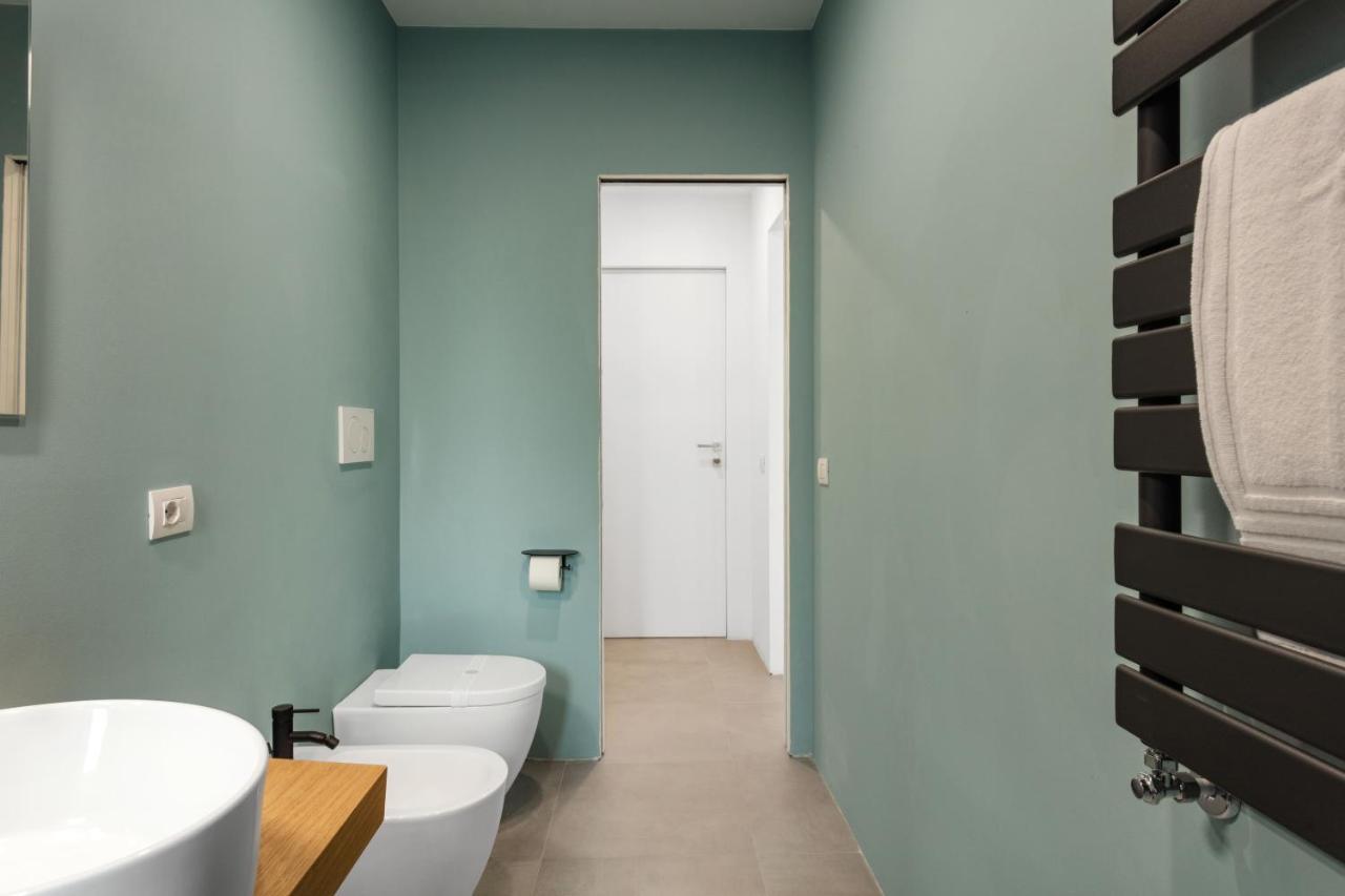 Double D House Bed & Breakfast Olbia Exterior photo